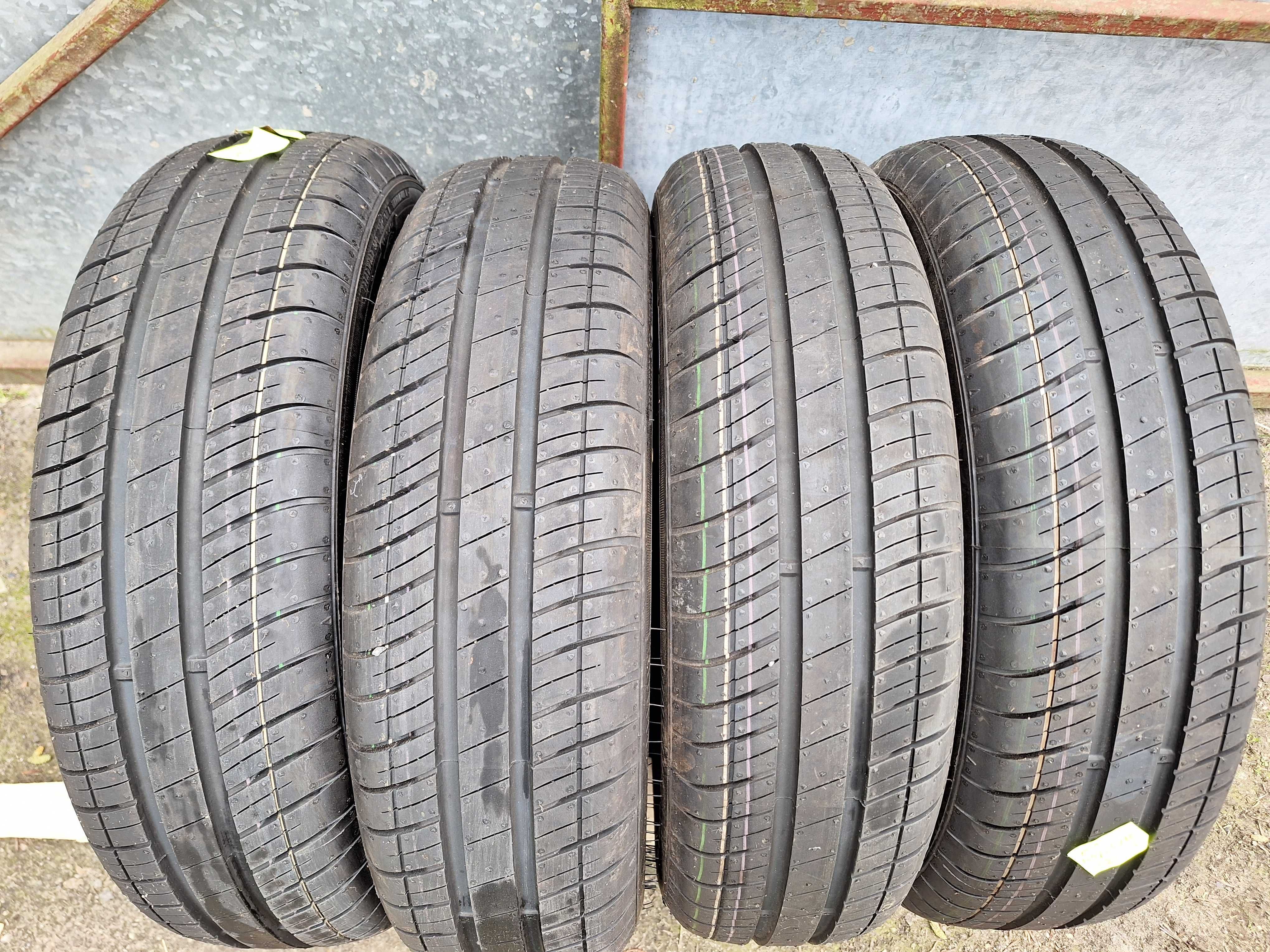 4 opony 165/65 15  z Zachodnich Niemiec goodyear 8mm