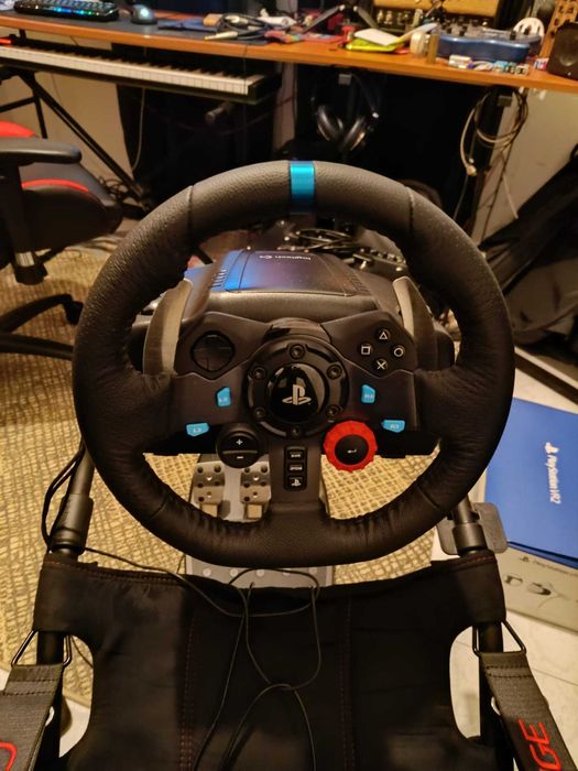 Bundle Sim Racing: Playseat + G29 + PSVR2 + Comandos + GT7