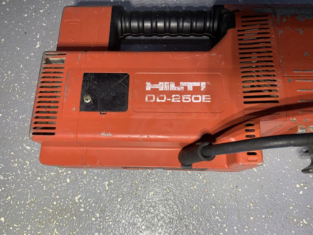 Двигун Hilti dd 250 e установка алмазного бурения