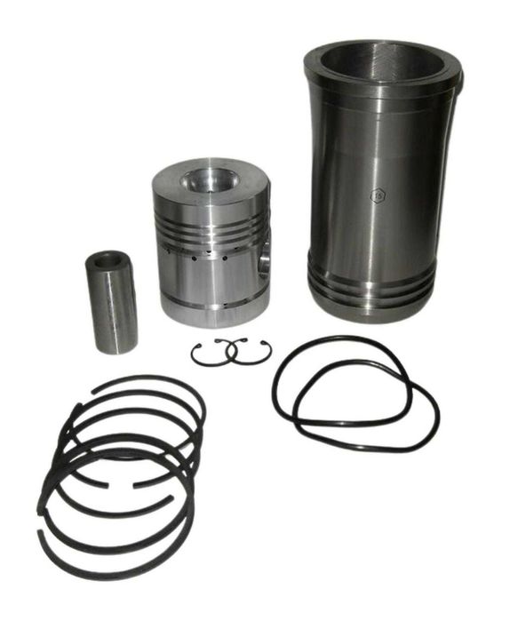 Zestaw Naprawczy Silnika Ursus C360 MAHLE Krotoszyn PL Tuleja Tłok pie