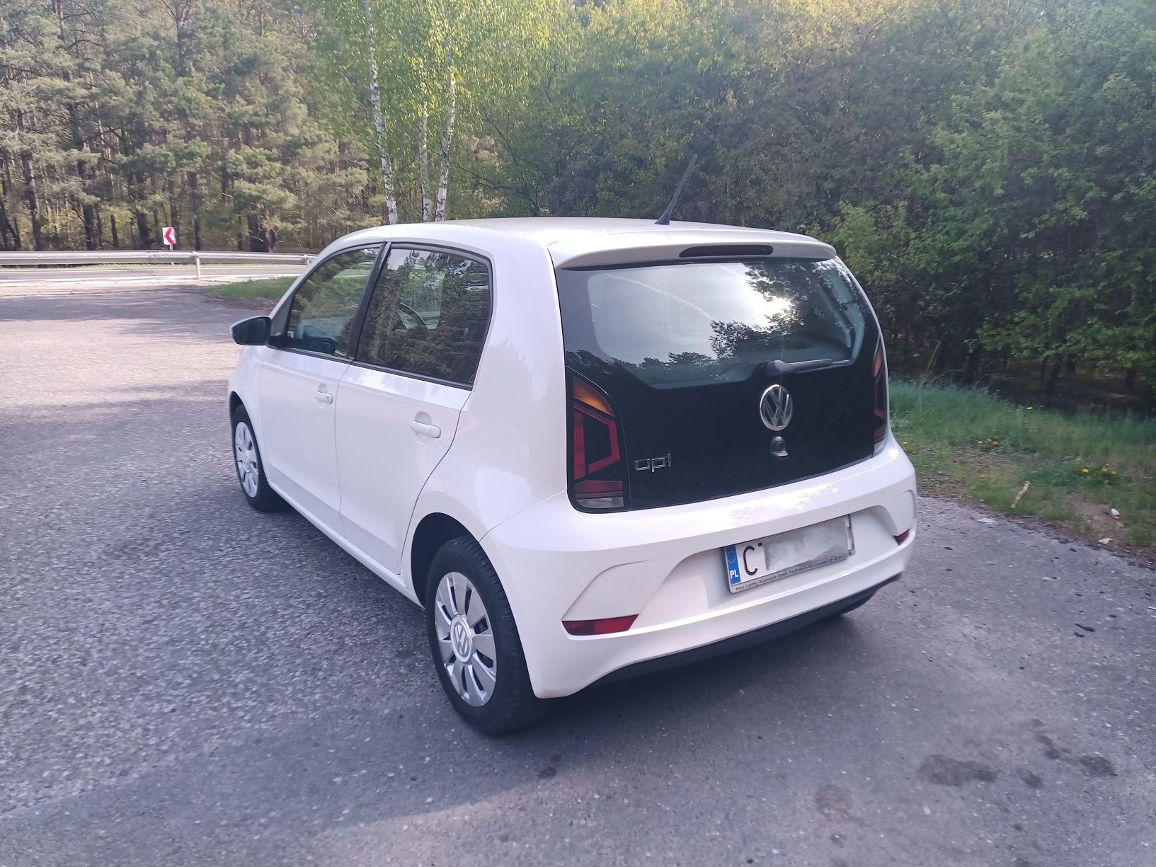 Volkswagen Up 1.0.  2019r. Polski salon