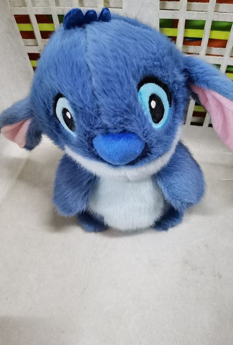 Stitch da música e repete