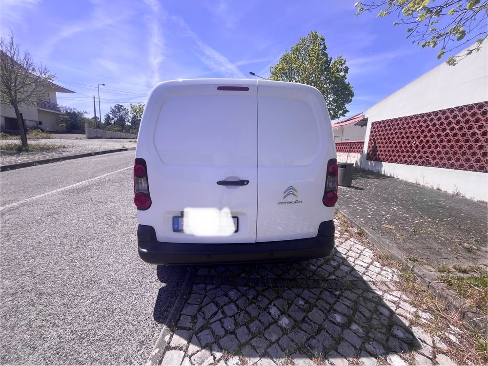 Citroen Berlingo c/GPS 2 lugares 2018