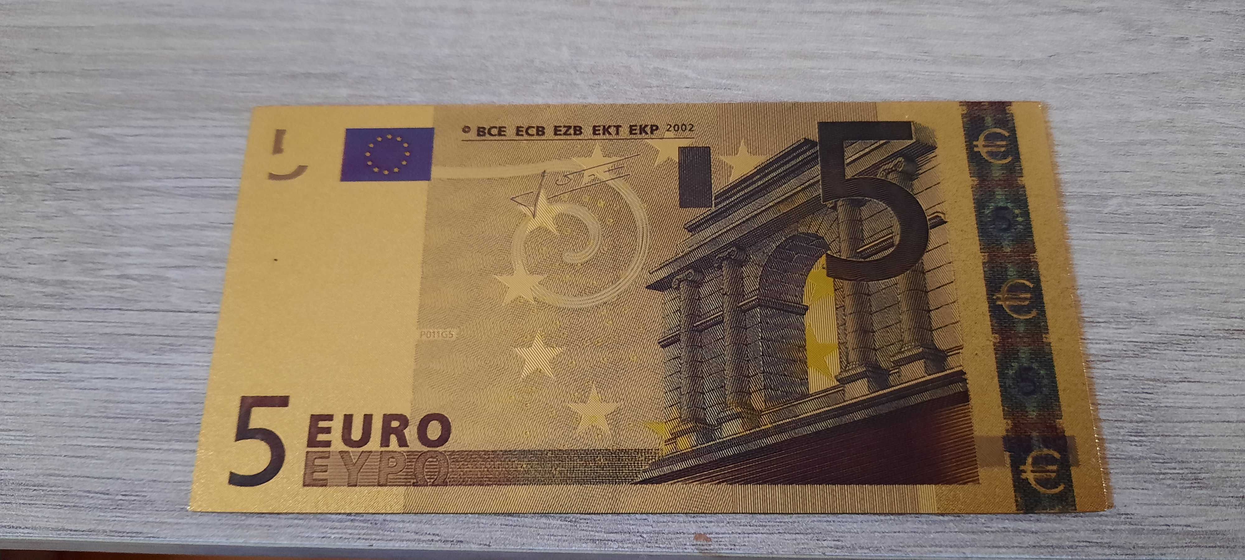 Nota 5 € dourada