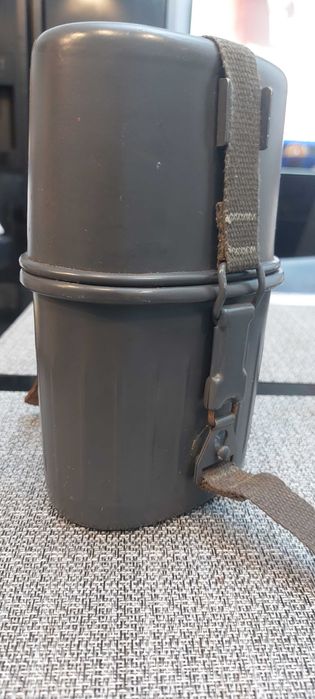 Menażka wojskowa , niemiecka , bidon SK67