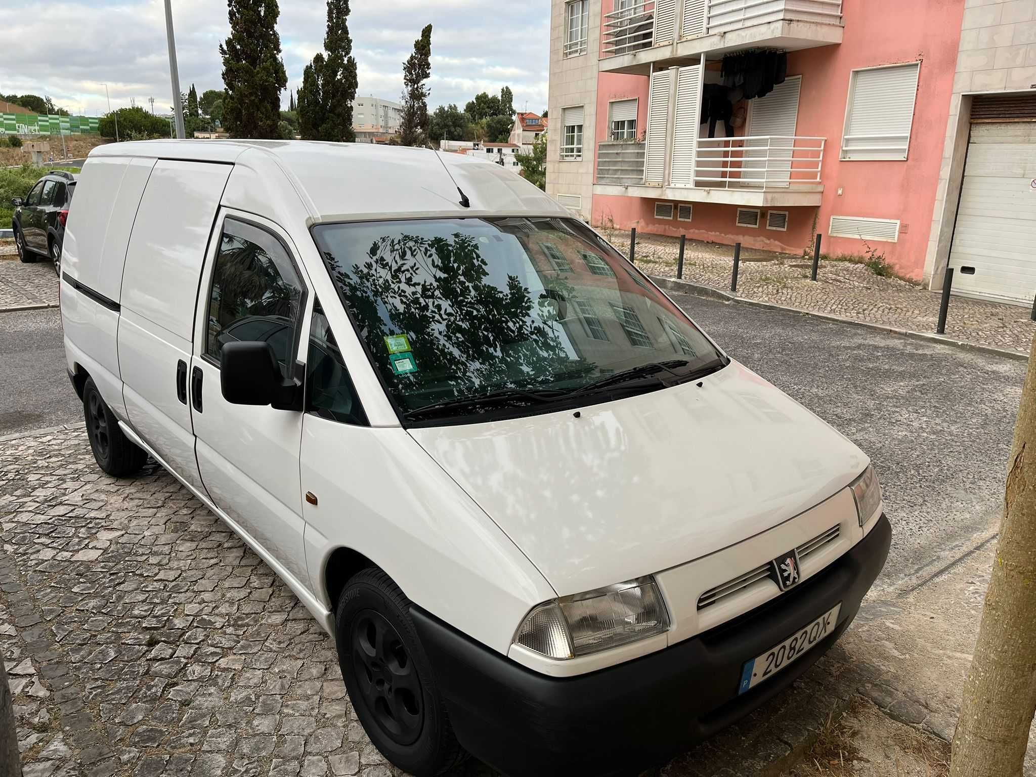 Carrinha Pegeout EXPERT 2.0HDI Longa IMPECÁVEL ideal p/ CamperVan/Surf