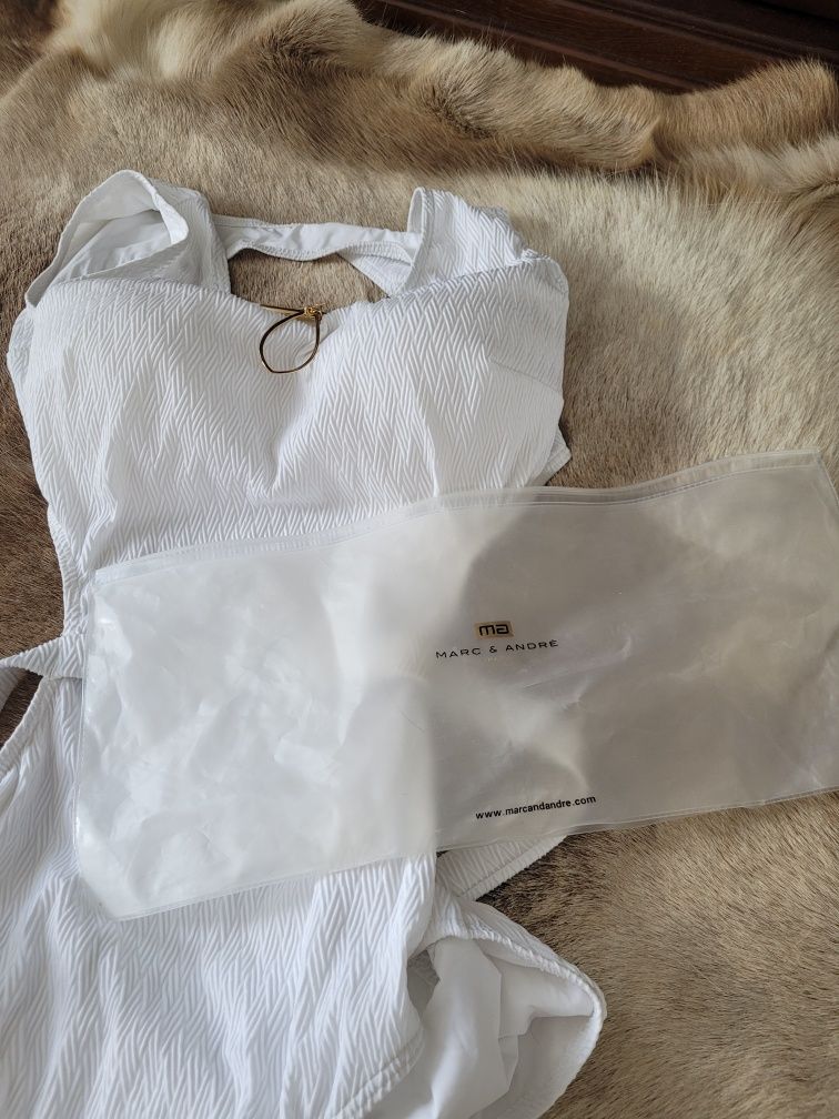 Продам новый купальник Marc Andre .Примерка разрешена