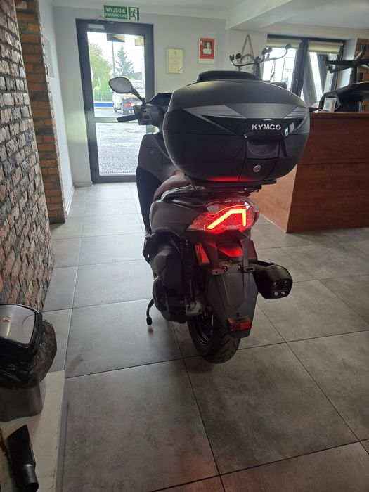 Kymco People 300. 2023r. 409 kilometrów przebiegu
