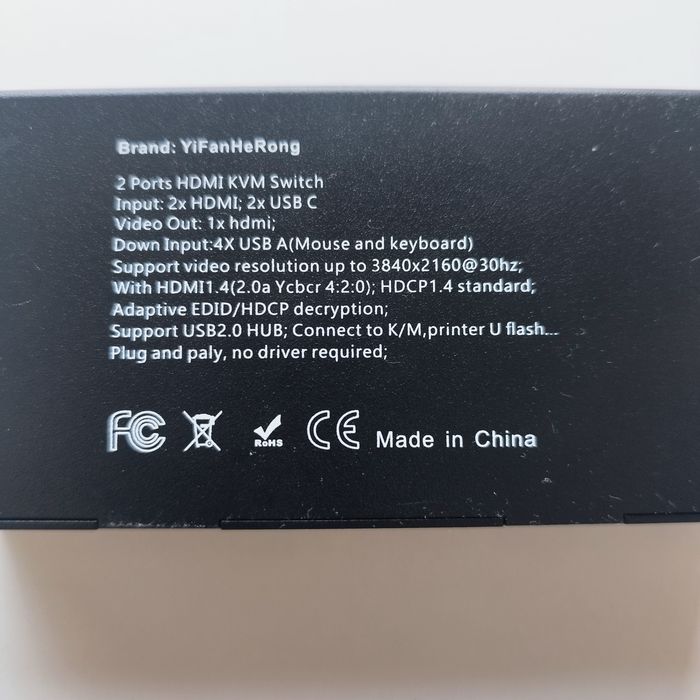 Switch KVM HDMI 4K USB - Controle 2 PCs com um só teclado e rato