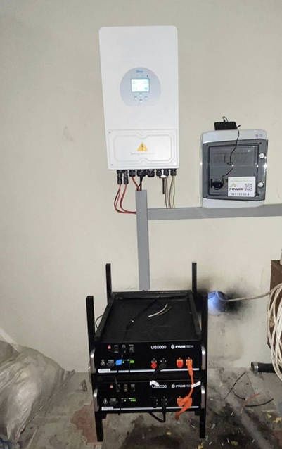 Гібридні Інвертори DEYE SUN-6K-SG05LP1-EU