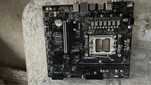 Материнская плата MSI PRO B650M-B