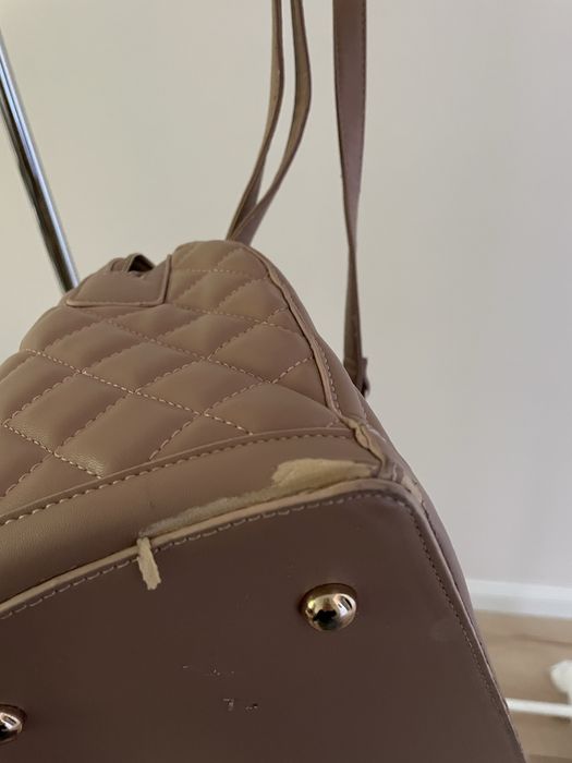 Torebka kuferek beżowa