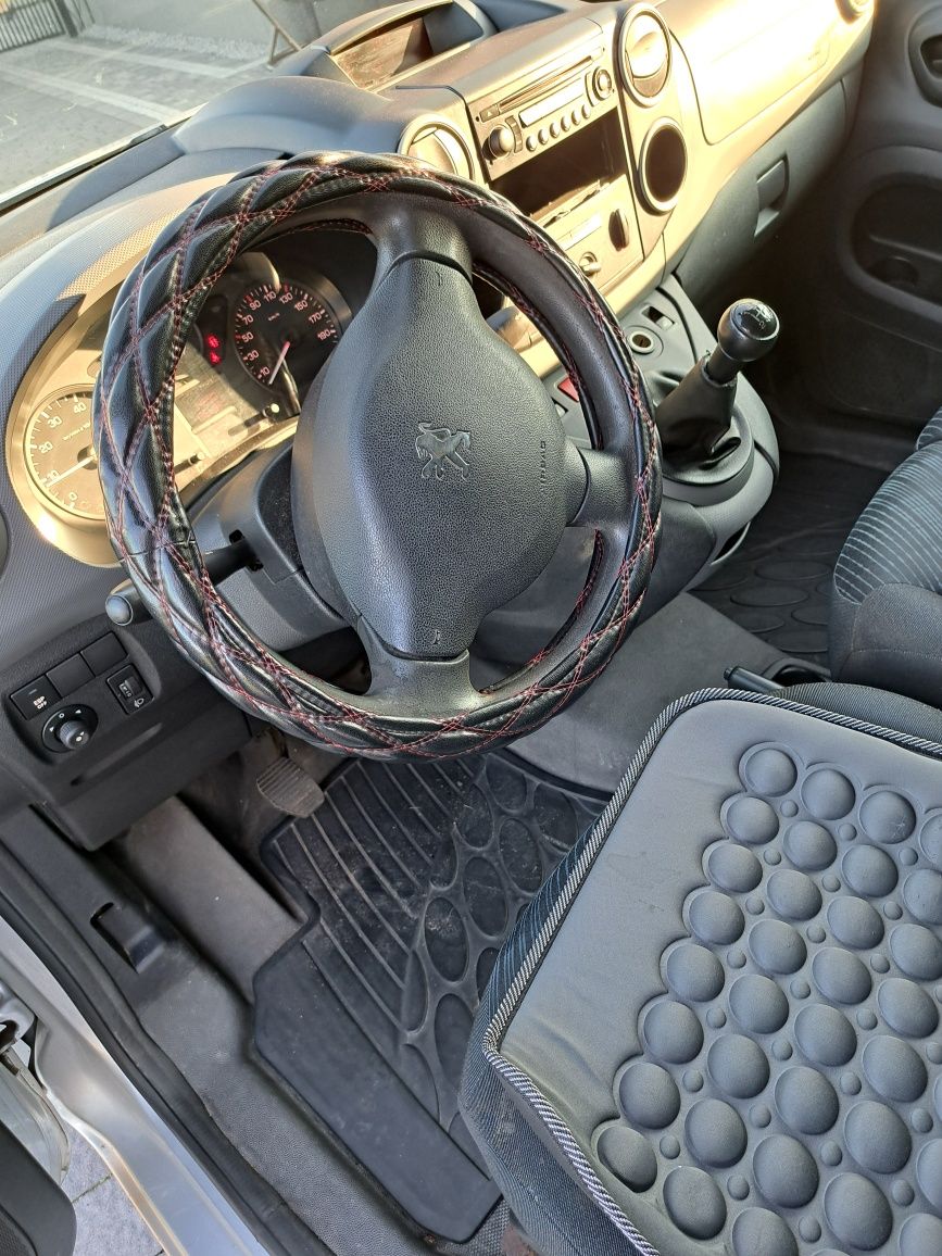 Peugot Partner 1.6 hdi long model
