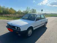 BMW E30 324d do poprawek blacharsko-lakierniczych