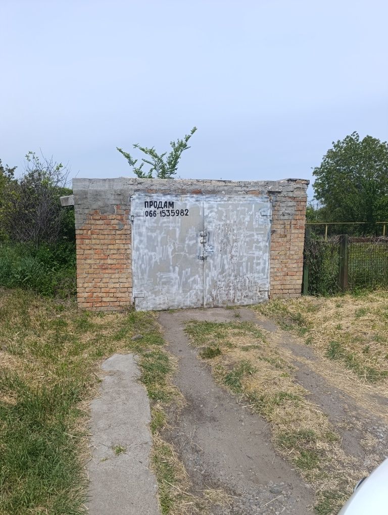 Продам гараж .4-6