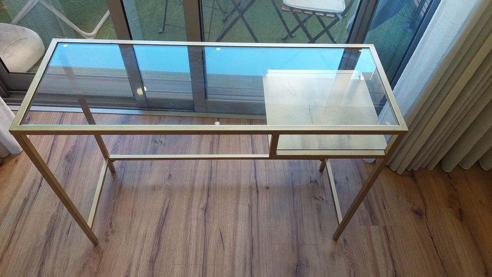 Secretária vidro ikea vittjso