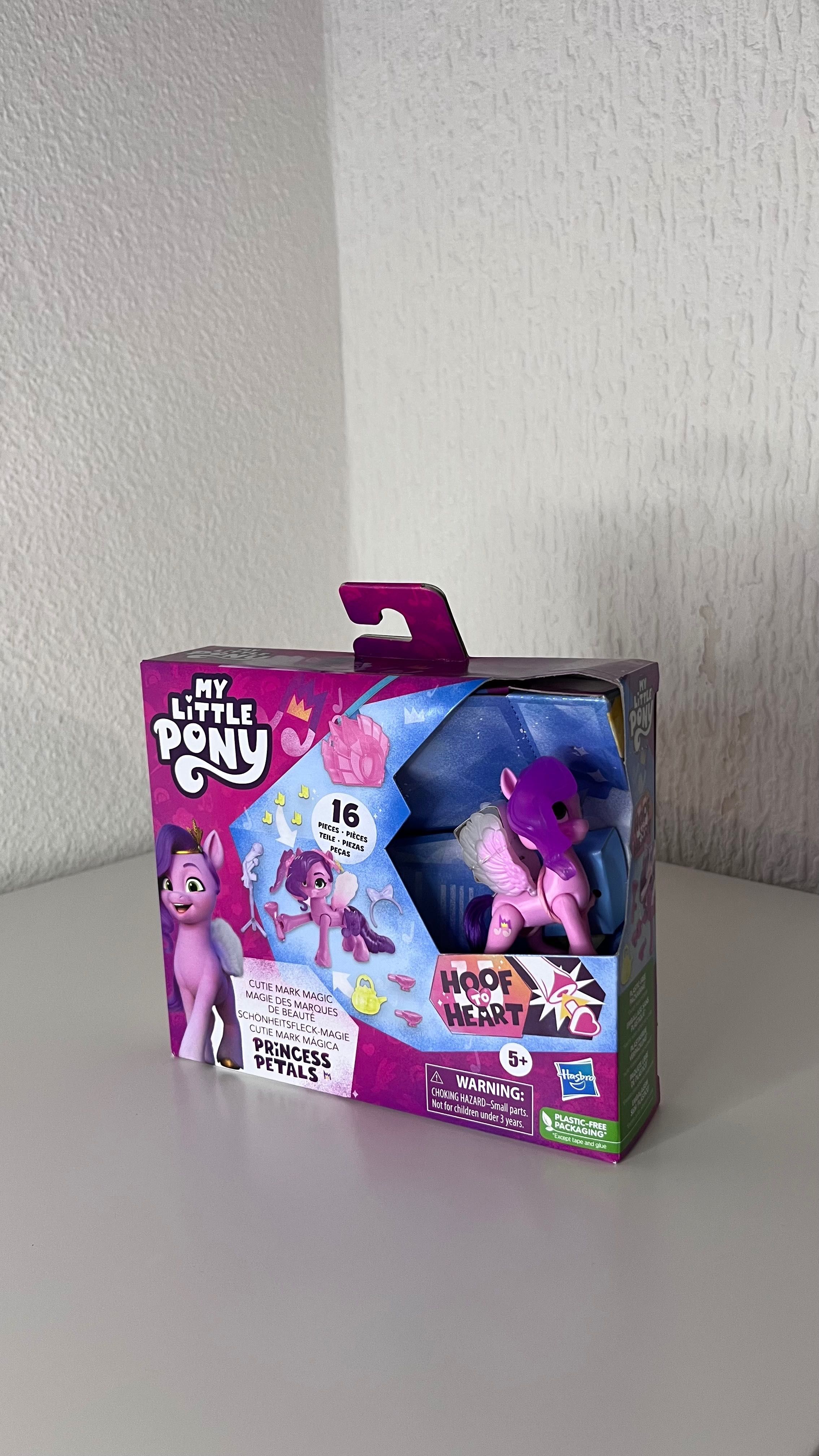 Поні від  My Little Pony