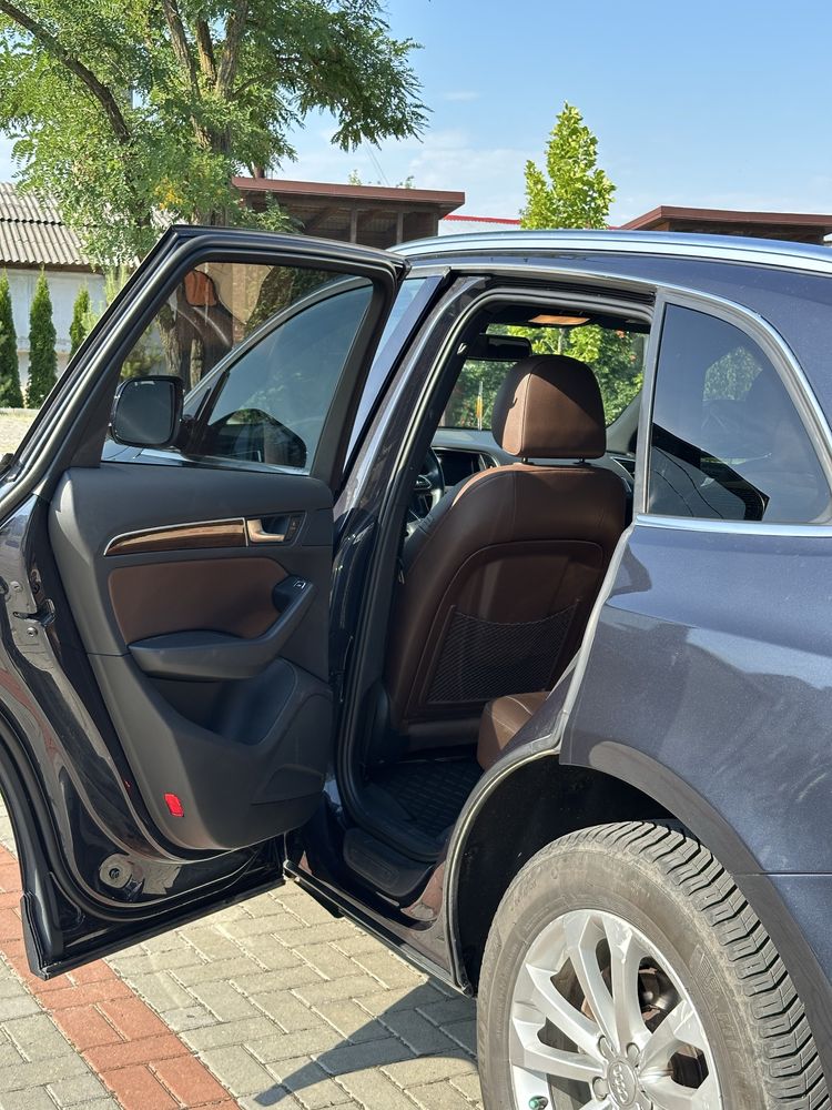 Продаж Audi q5 2016