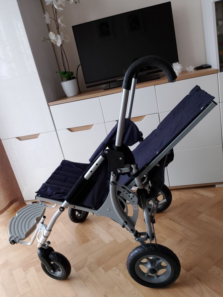 Wózek inwalidzki spacerowy dziecięcy Ottobock Lisa 2
