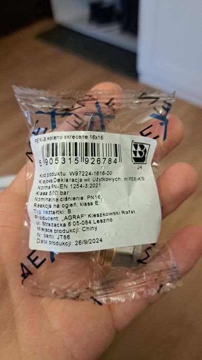 Kolano skręcane 16x16 Mexen