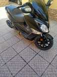 SYM GTS Sport 125
para 2 capacetes debaixo do banc
