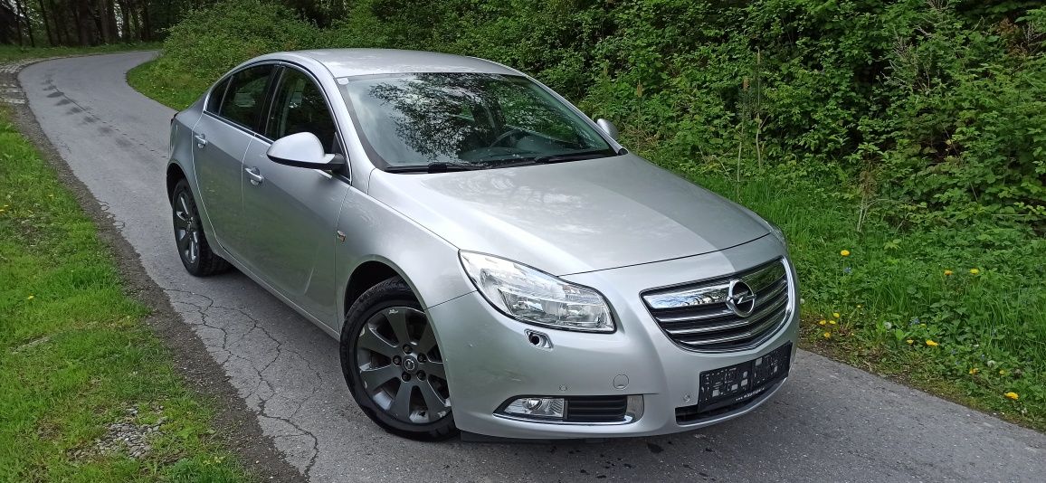 Opel Insignia 2011 rok