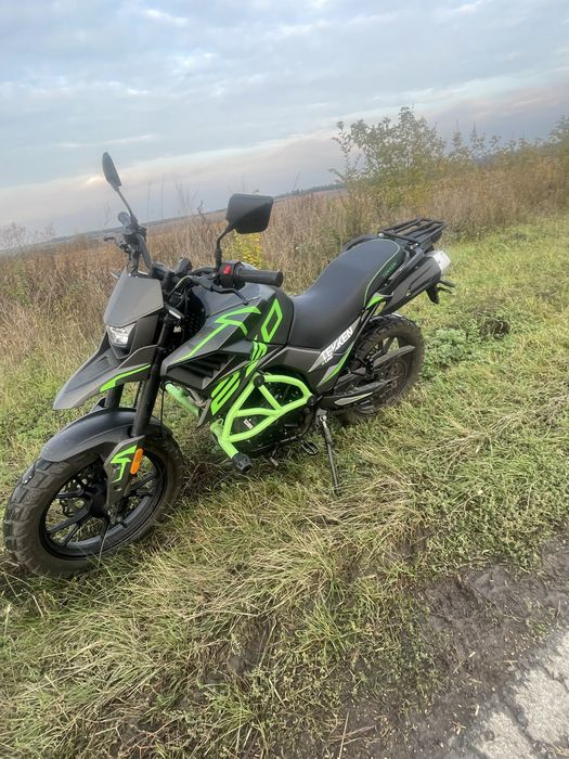 Продаєтся мотоцикл текен 250 24 року випуску