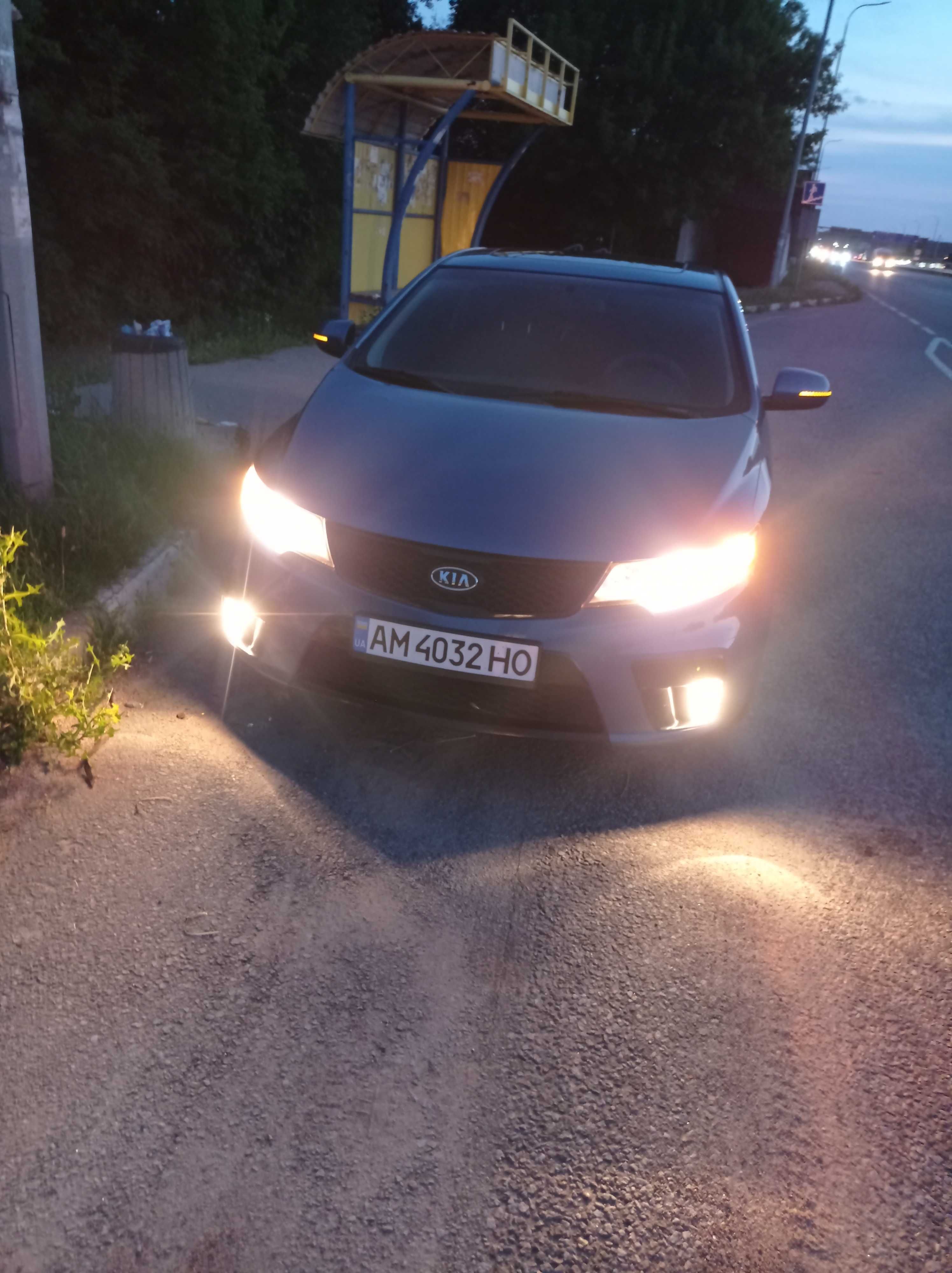 Авто kia forte koup
