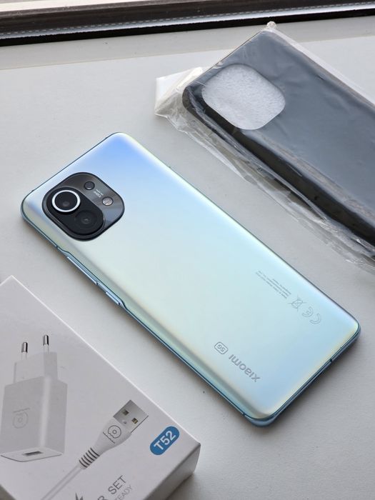 Xiaomi mi 11 5g 8/256 gb ідеал