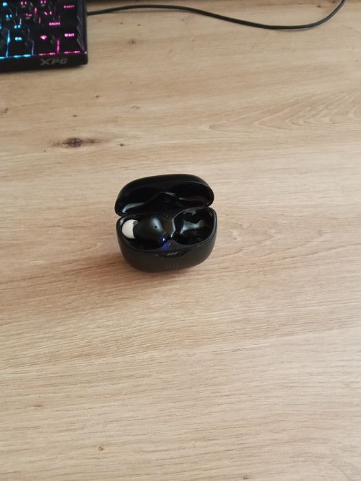 Słuchawki JBL tunes beam