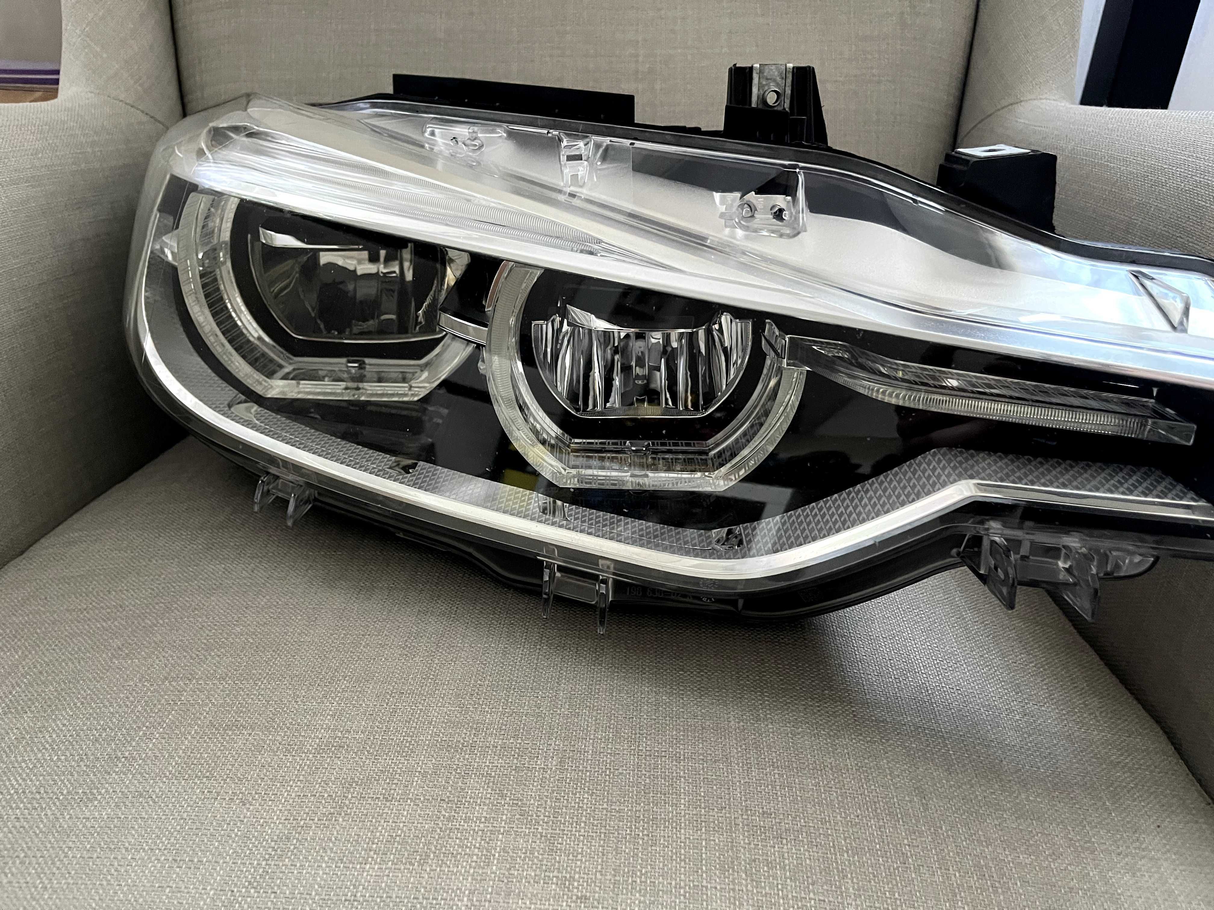 Lampa Prawa Kompletna LED - BMW F30 LIFT USA