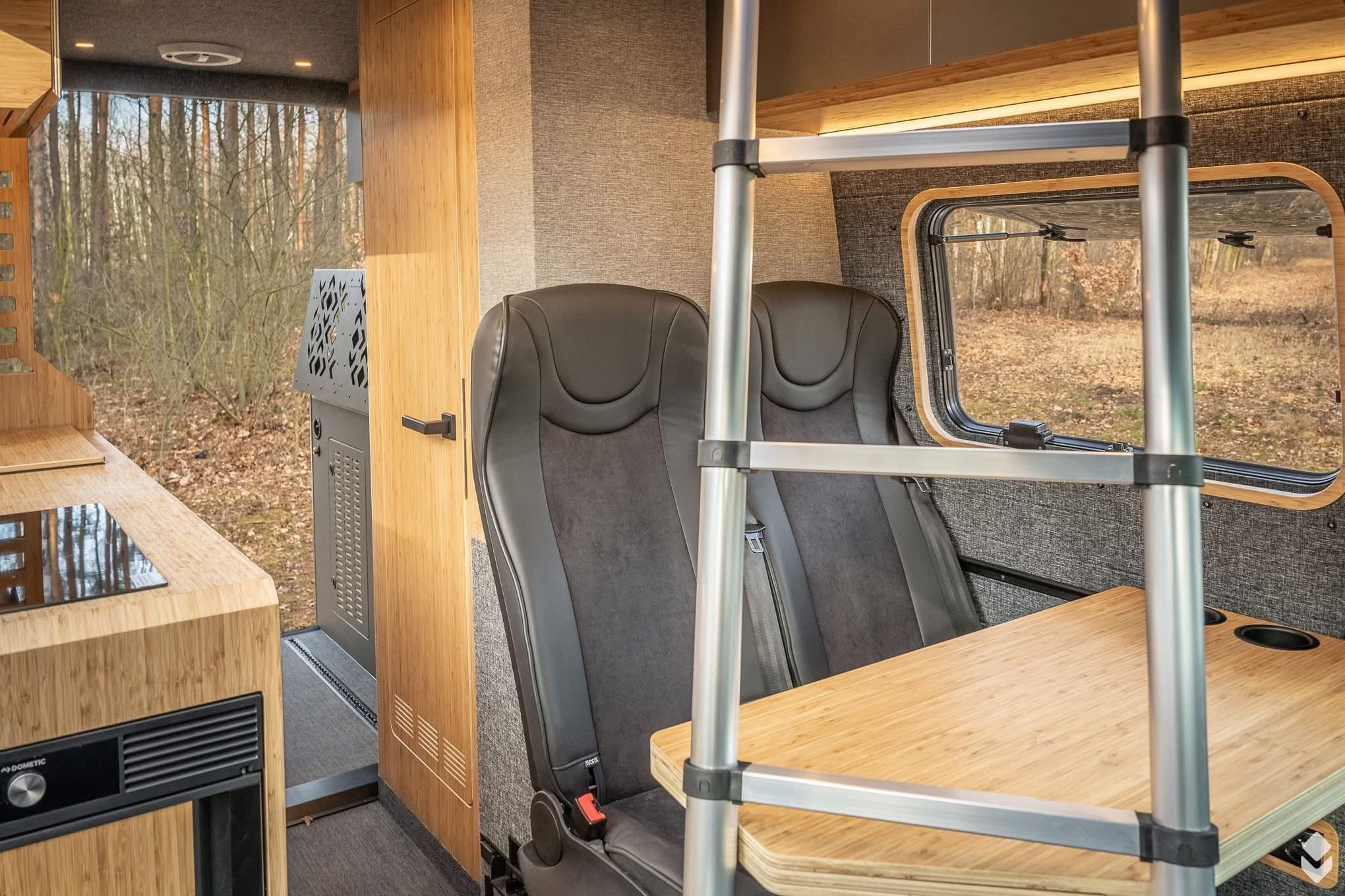 VANNADO Karakorum l2h2 4x4 Sprinter  Mercedes Sprinter 4x4 l2h2 Kampervan Vannado 2025 Najbogatsza wersja!