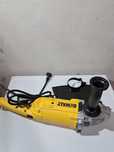болгарка DeWALT DWE 494 -QS 230 круг Новая