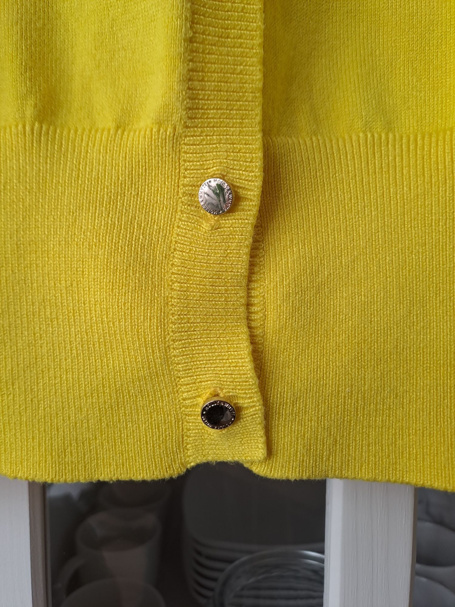 Żółty zapinany sweter Holly & Whyte S