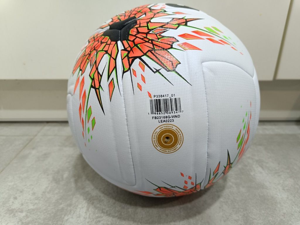 Piłka nożna New Balance Geodesa Pro Match Ball OMB