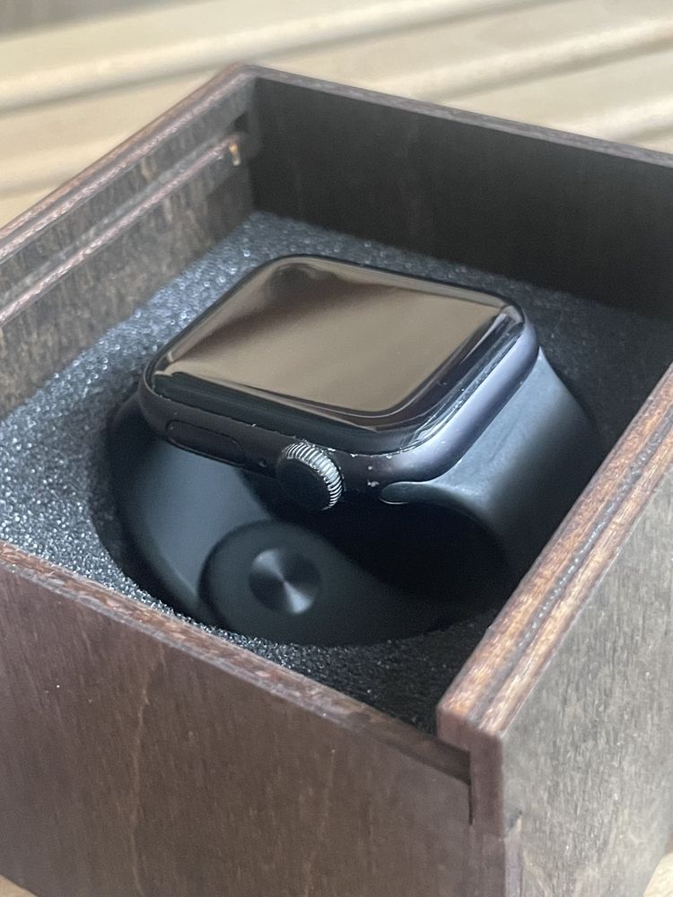 Годинник Apple Watch 6, 40 mm, GPS, Space Gray, Гарантія, Епл Вотч