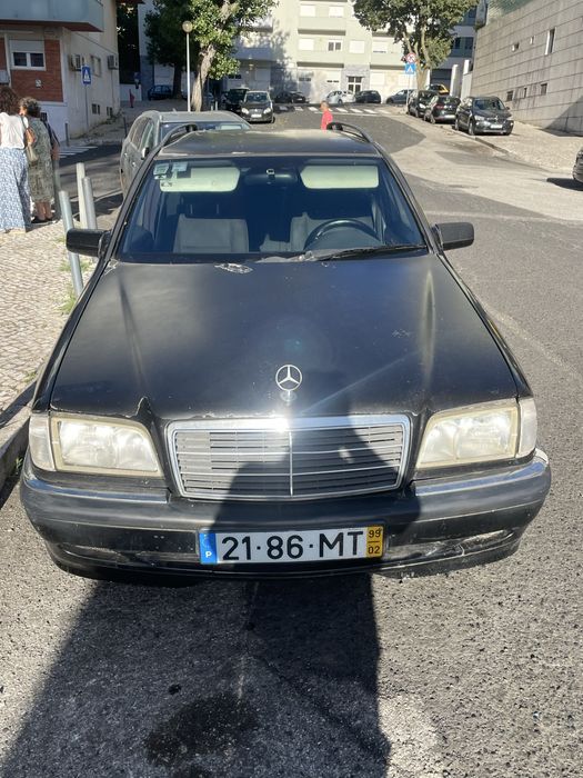 Mercedes carrinha c 180