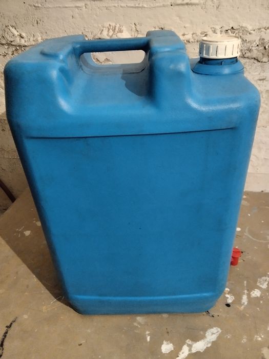 Каністра для води 20 л.