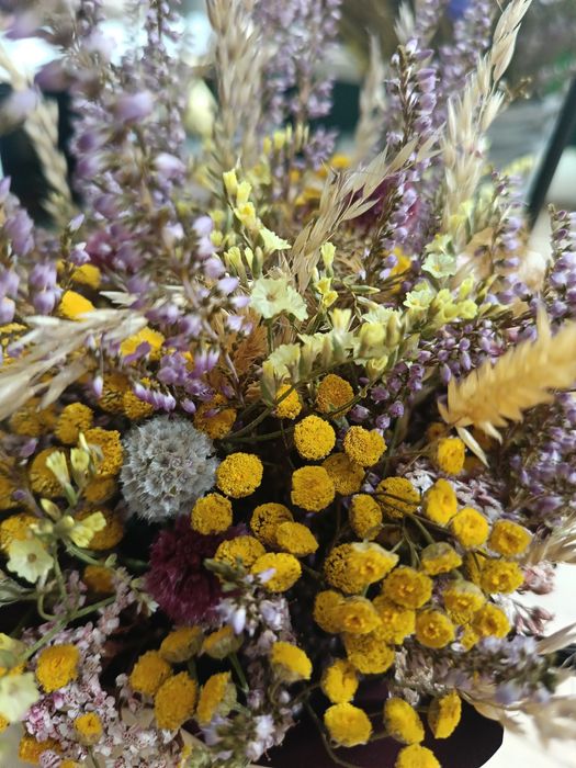 Flowerbox z suszonych i stabilizowanych roślin