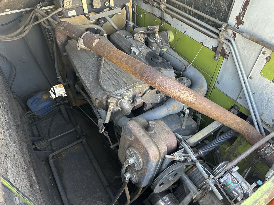 Комбайн Claas MEGA 208