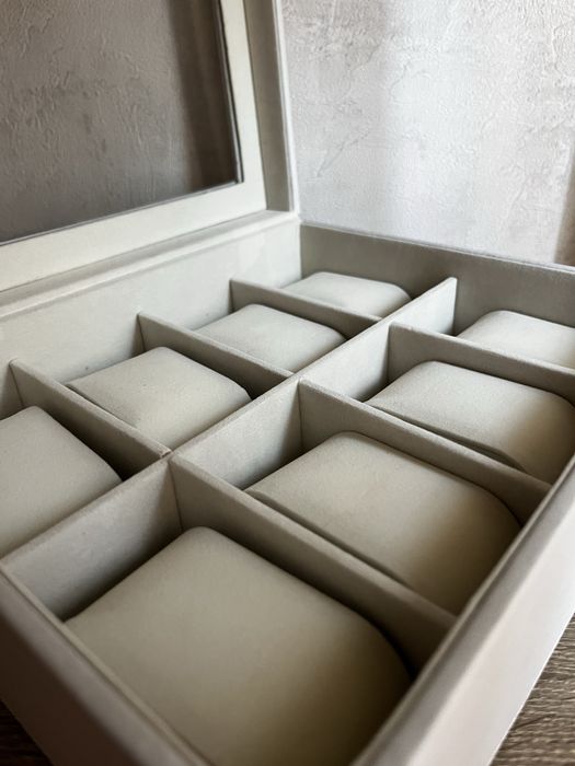 Шкатулка для годинників скринька НОВА біла
