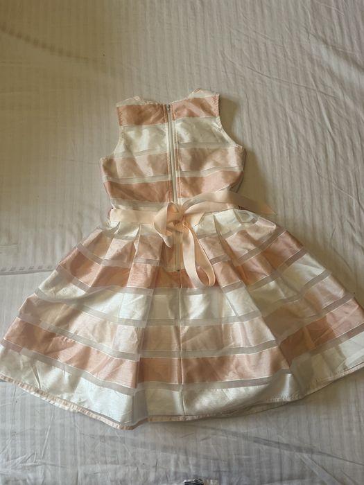 Sukienka dziewczęca btween śliska