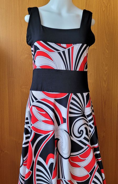 Sukienka w print rozmiar L/XL