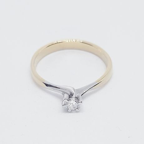 Złoty pierścionek zaręczynowy z brylantem 0,11ct Jubiler GT