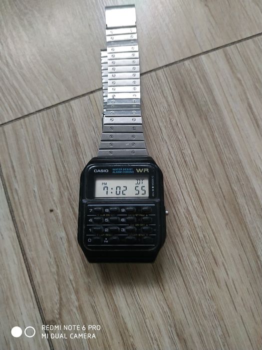 Zegarek Casio  z kalkulatorem CA-59W