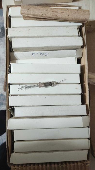 Радиолампы продам