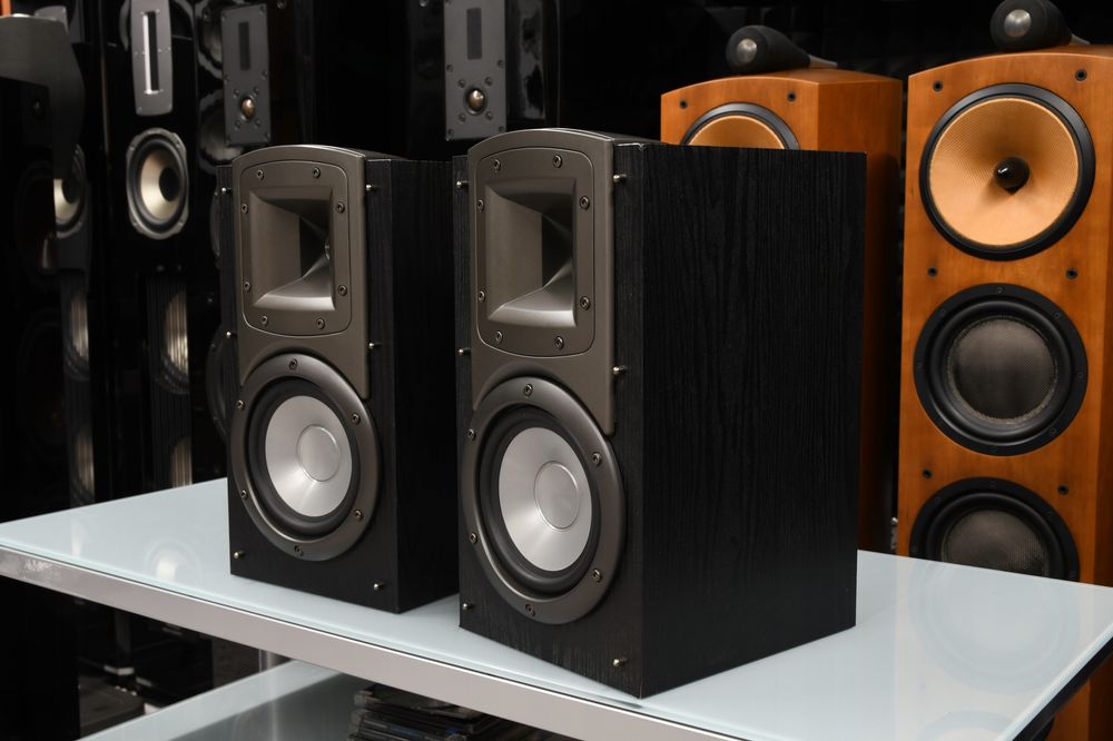 kolumny podstawkowe głośniki surround Monitory Klipsch Synergy B2
