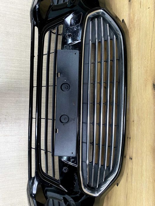 Zderzak przedni ford mondeo mk5 kolor re