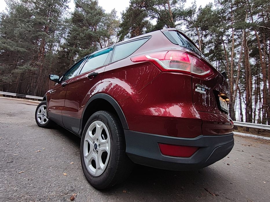 Ford Escape 2.5 хороший