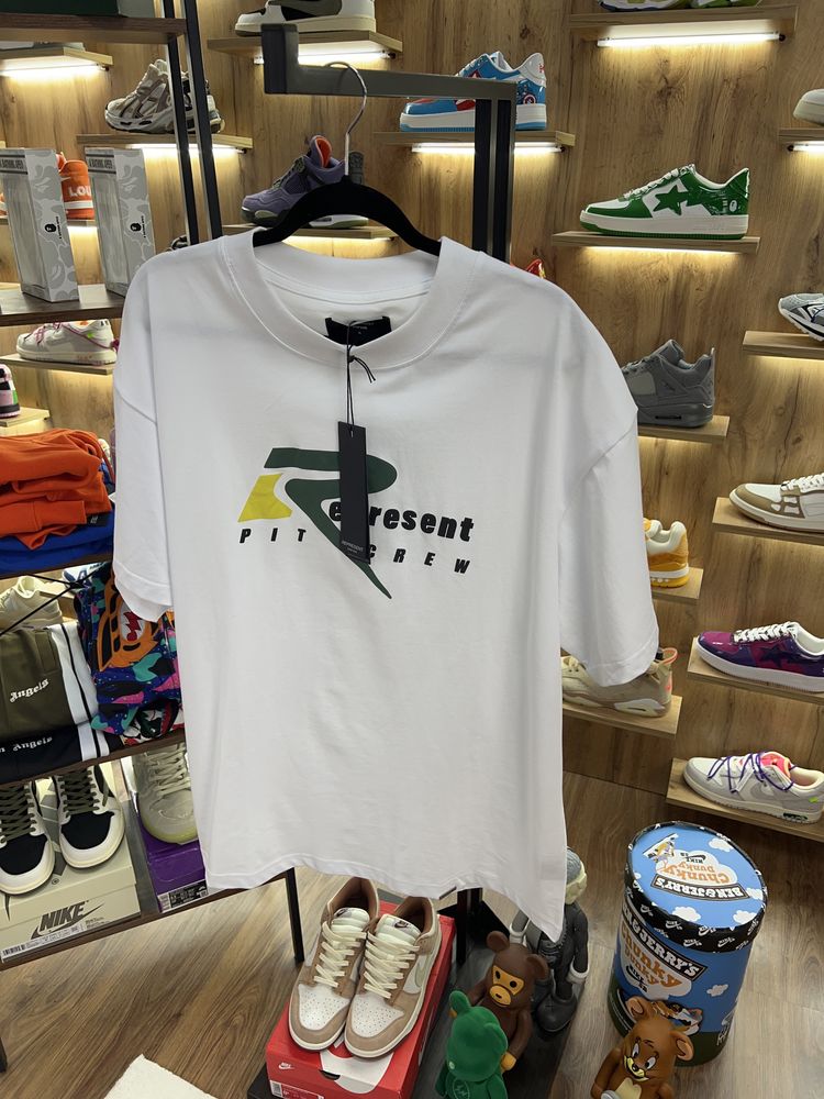 Футболка Represent “Pit Crew” White Logo